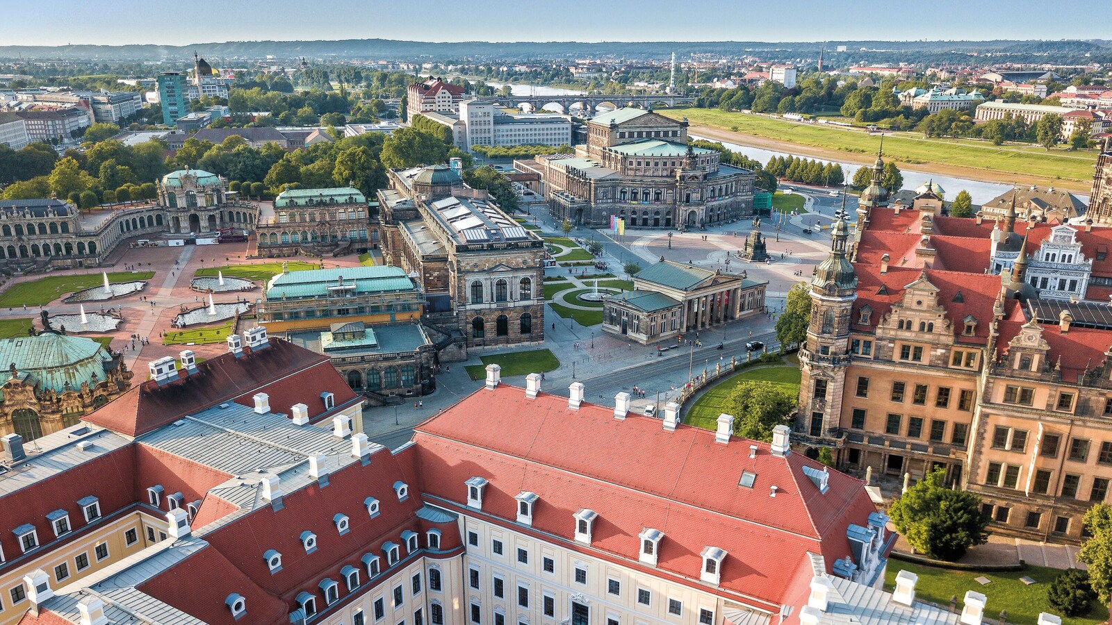 ホテル タッシェンベルクパレ ケンピンスキー ドレスデン:ドレスデン旧市街