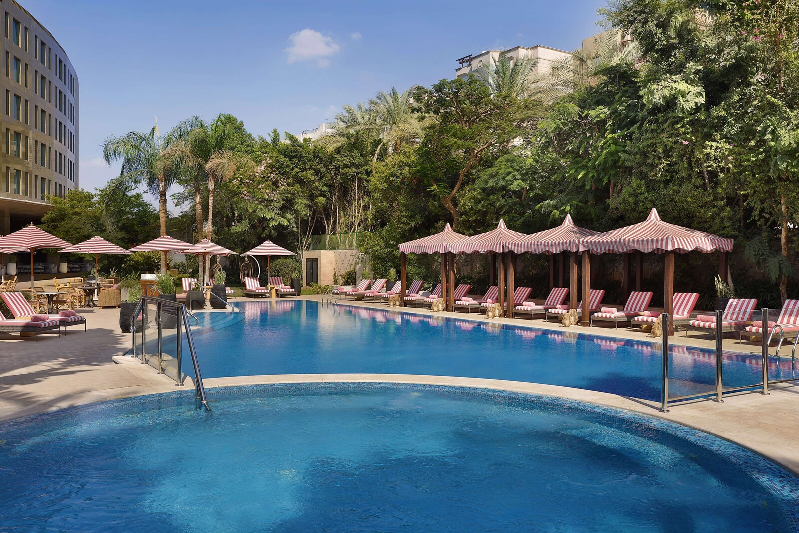 ウォルドーフ・アストリア カイロ ヘリオポリス:プール